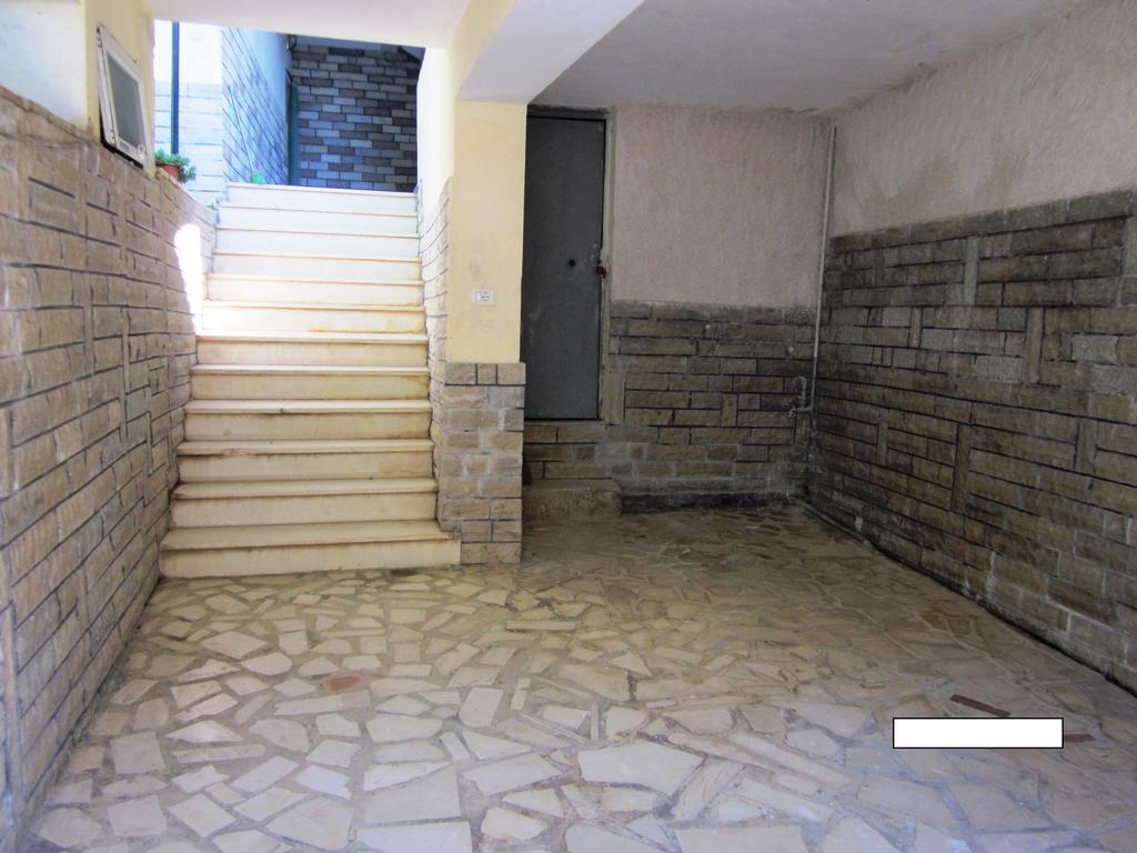 Guest House And Tavern Leo Sarandë Eksteriør billede